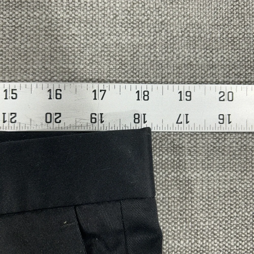 Dockers Pleated Chino Pants Mens 36x30 Black Excellent Classic Fit Cotton Twill